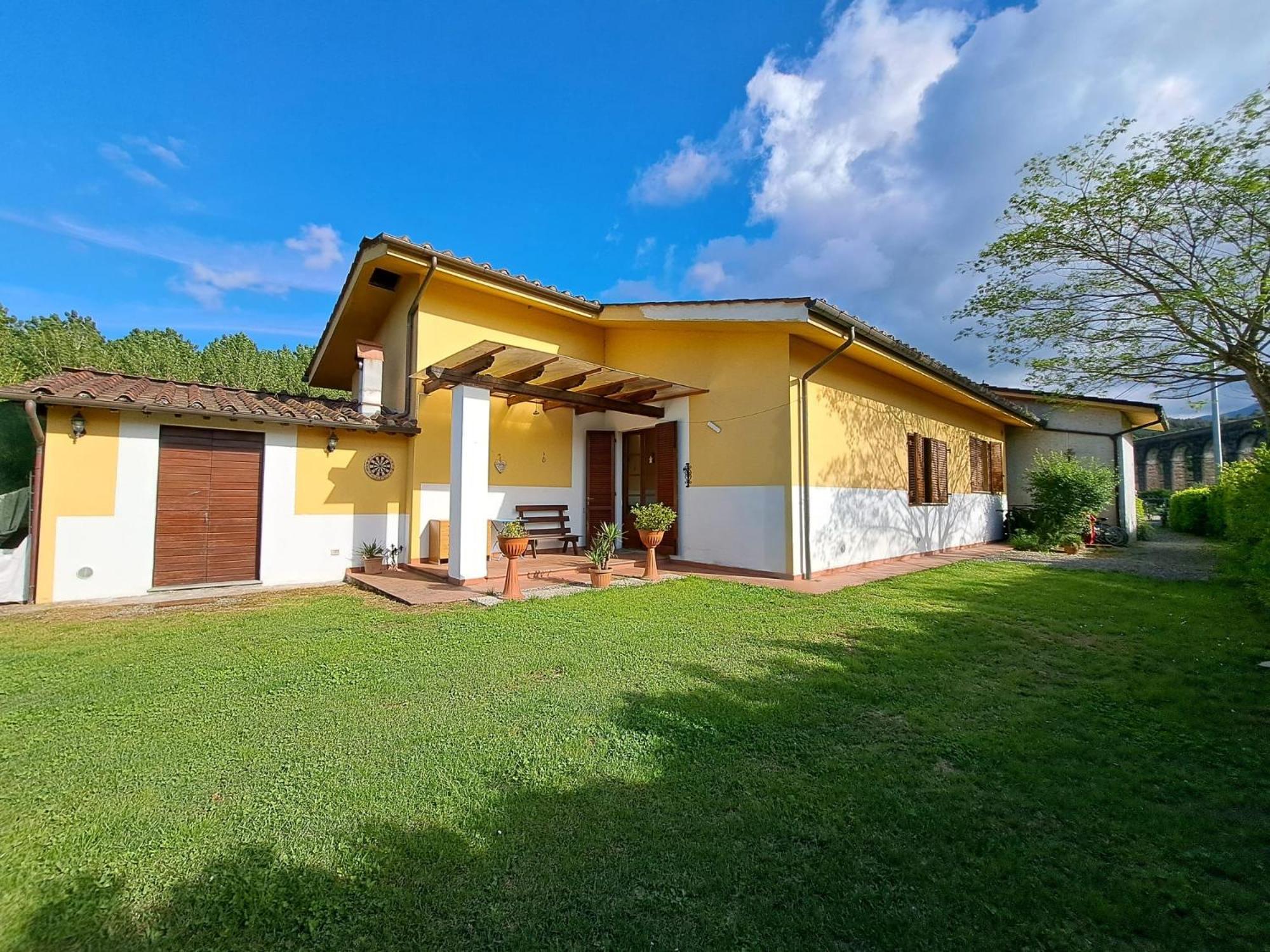 Residence Villa Ungaretti Lucca Exterior foto